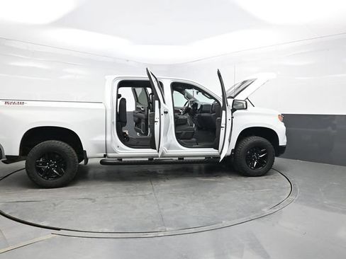 Used 2023 Chevrolet Silverado 1500 LT Trail Boss w/ Protection Package AWD/4WD image 39