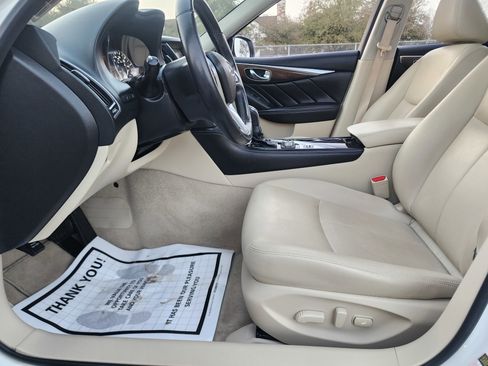 Used 2019 INFINITI Q50 Luxe w/ Essential Package (3.0T Luxe) image 23