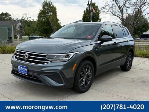 Used 2023 Volkswagen Tiguan SE w/ Panoramic Sunroof Package AWD/4WD image 2