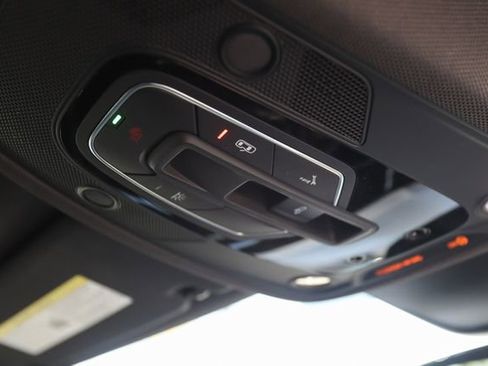 Used 2021 Audi A7 e Prestige w/ Prestige Package image 66