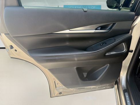 Used 2023 INFINITI QX60 Luxe w/ Performance Audio Package AWD/4WD image 26