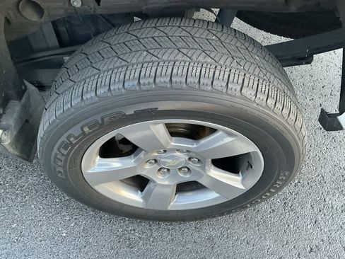 Used 2018 Chevrolet Silverado 1500 LT w/ All Star Edition image 9