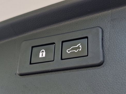 Used 2021 Subaru Outback Touring XT image 29