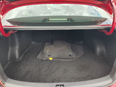 Used 2024 Toyota Corolla LE FWD image 17