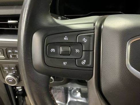 Used 2022 GMC Yukon AT4 AWD/4WD image 15