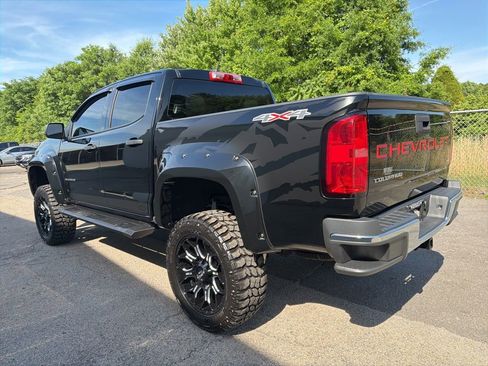 Used 2022 Chevrolet Colorado W/T w/ WT Convenience Package AWD/4WD image 4