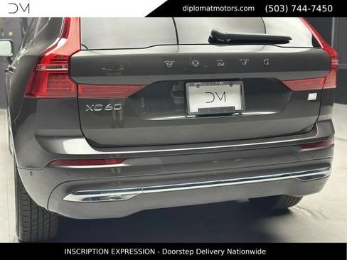 Used 2022 Volvo XC60 T8 Inscription Expression AWD/4WD image 15