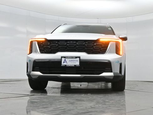 Used 2025 Kia Sorento SX Prestige AWD/4WD image 48