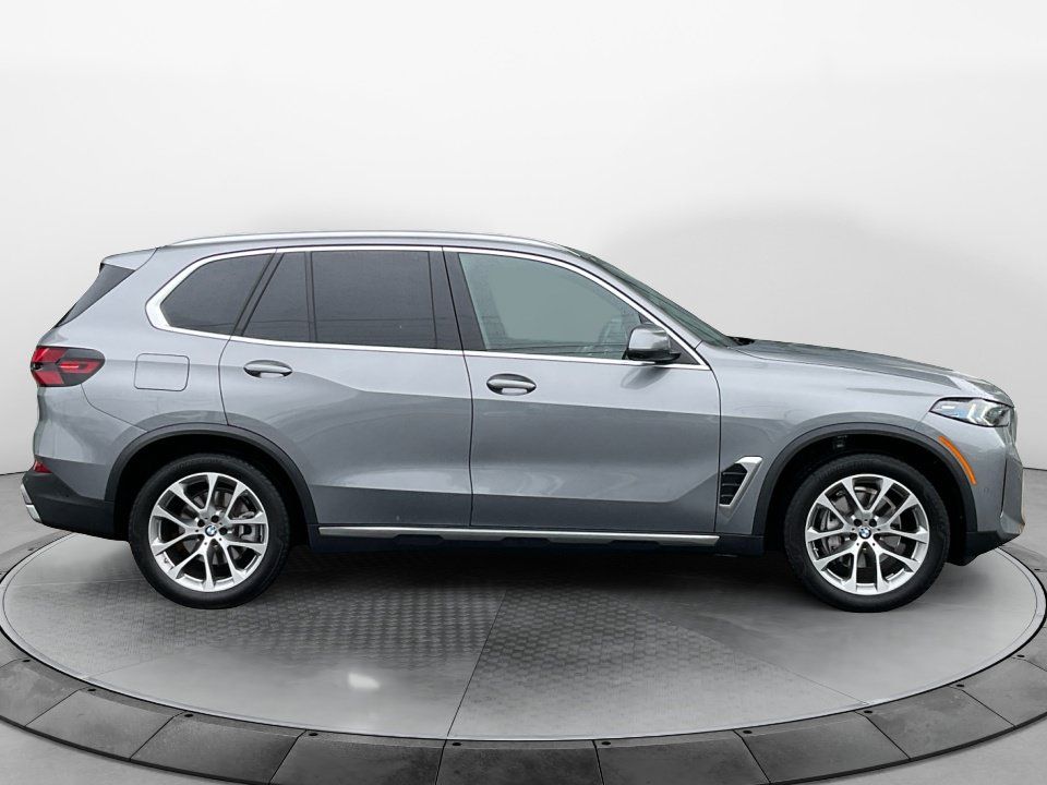 Used 2025 BMW X5 sDrive40i RWD image 8
