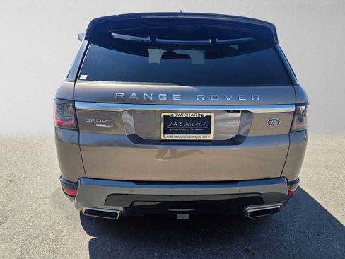 Used 2018 Land Rover Range Rover Sport HSE AWD/4WD image 4