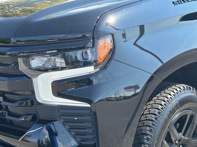 Used 2024 Chevrolet Silverado 1500 RST w/ Dark Appearance Package AWD/4WD image 10