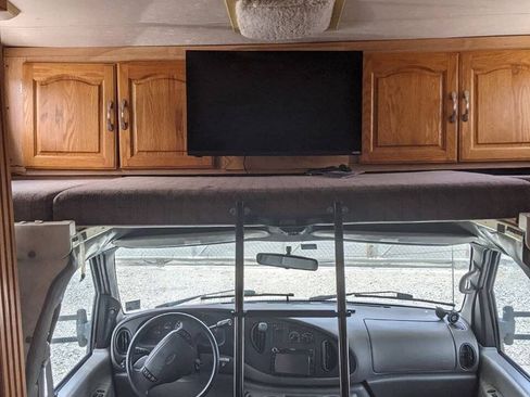Used 2002 Ford E-450 and Econoline 450 RWD image 22
