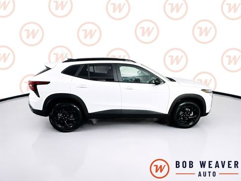New 2026 Chevrolet Trax LT w/ Driver Confidence Package FWD image 9