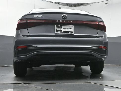 Used 2025 Volkswagen Jetta S FWD image 37