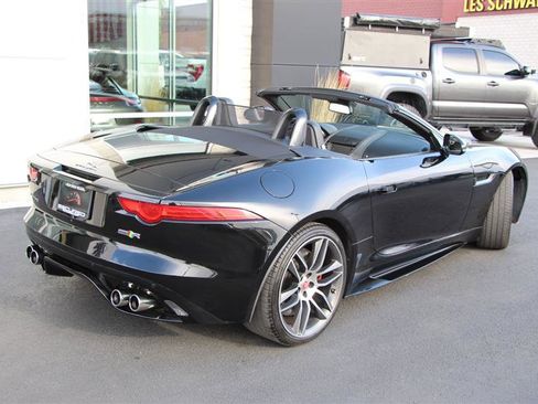 Used 2016 Jaguar F-TYPE R image 7