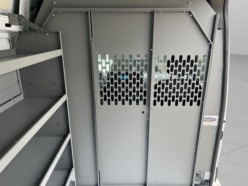 Used 2024 Mercedes-Benz Sprinter 2500 image 19