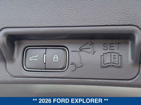 New 2026 Ford Explorer Active w/ Active Comfort Package image 15