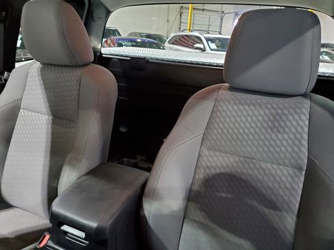 Used 2020 Toyota Tacoma SR RWD image 32