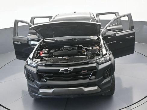 Used 2024 Chevrolet Colorado Trail Boss image 67
