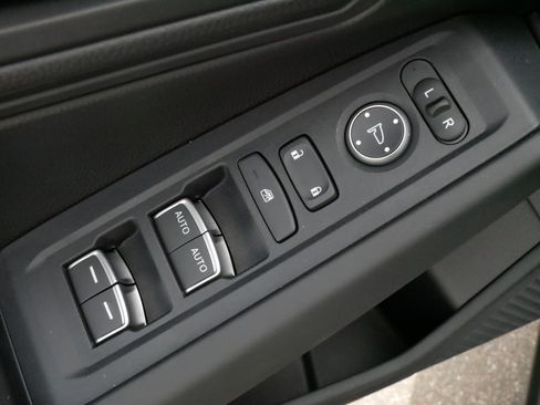 Used 2026 Honda Accord LX image 19