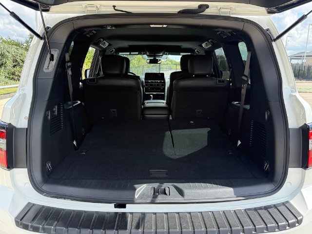 Used 2022 Nissan Armada SL w/ Midnight Edition Package RWD image 28