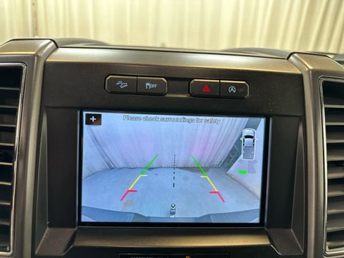 Used 2018 Ford F150 XLT w/ Equipment Group 302A Luxury image 14