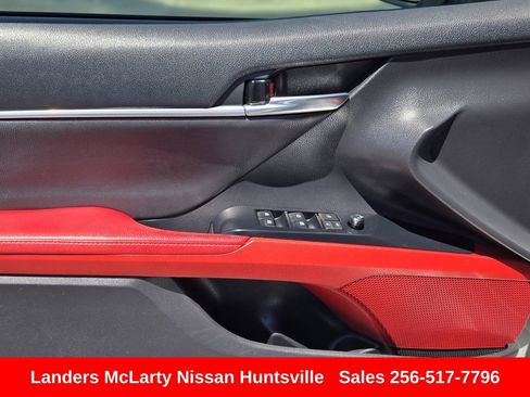 Used 2019 Toyota Camry XSE FWD image 22