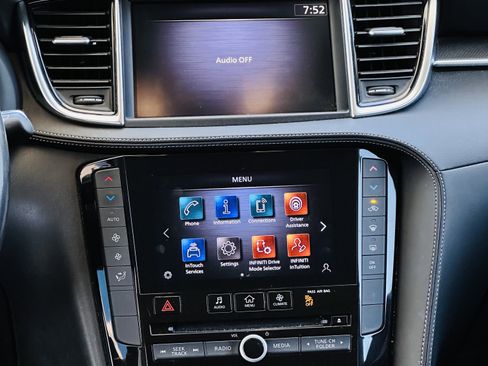 Used 2021 INFINITI QX50 Pure image 22