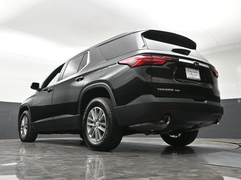 Used 2023 Chevrolet Traverse LT AWD/4WD image 26