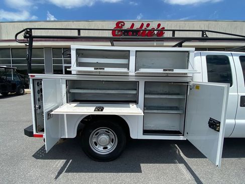 Used 2011 Ford F250 XL image 28