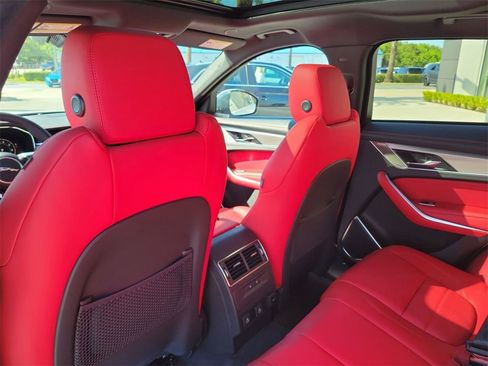 Used 2026 Jaguar F-PACE R-Dynamic S image 17