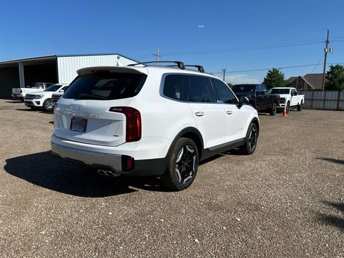 Used 2024 Kia Telluride S w/ S Sunroof Package AWD/4WD image 6