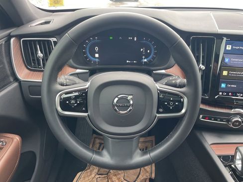 Certified 2023 Volvo XC60 B5 Plus w/ Climate Package image 25