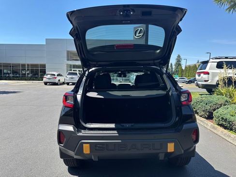 Used 2025 Subaru Crosstrek 2.5i Wilderness w/ Crosstrek Mirror Package AWD/4WD image 16