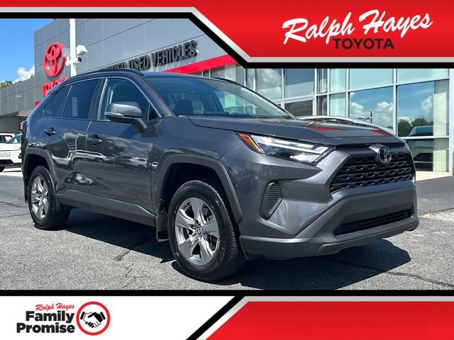 Used 2024 Toyota RAV4 XLE w/ Convenience Package FWD image 1