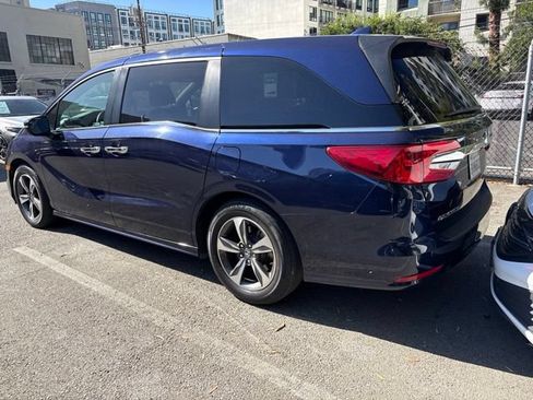 Used 2020 Honda Odyssey Touring image 5