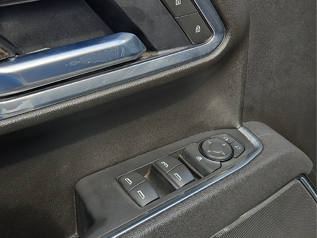 Used 2025 Chevrolet Silverado 1500 LT Trail Boss w/ Protection Package AWD/4WD image 12