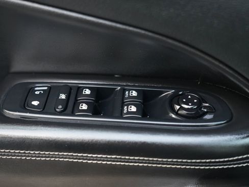 Used 2021 Jeep Compass Latitude w/ Driver Assistance Group image 24