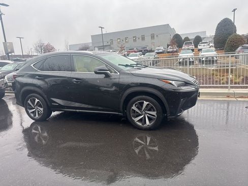 Used 2018 Lexus NX 300h AWD image 2