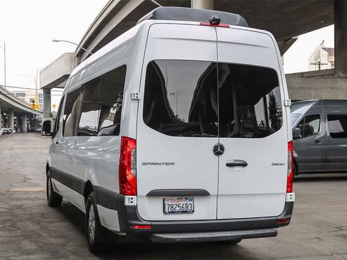 Used 2020 Mercedes-Benz Sprinter 2500 image 6