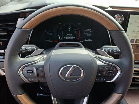 Used 2025 Lexus RX 350 AWD image 19