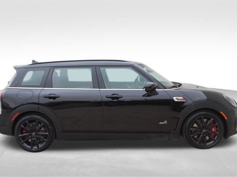 Used 2022 MINI Cooper Clubman John Cooper Works image 5
