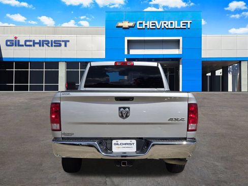 Used 2018 RAM 1500 Tradesman w/ Chrome Appearance Group AWD/4WD image 7