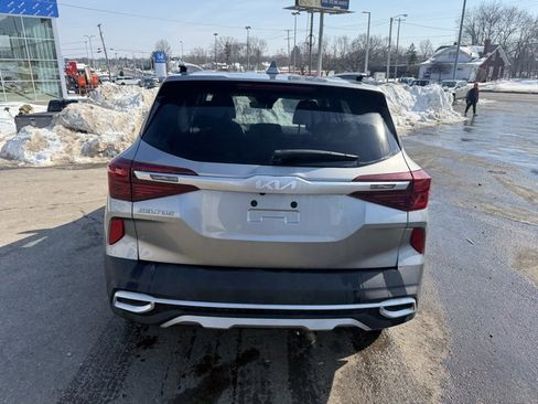 Certified 2023 Kia Seltos S image 5