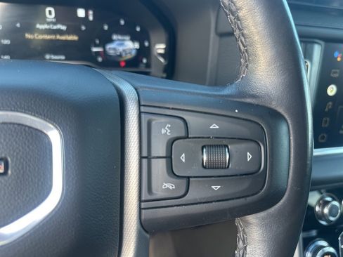 Used 2022 GMC Yukon XL Denali image 21