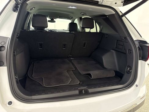 Used 2021 Chevrolet Equinox Premier FWD image 10