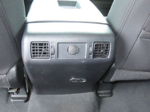 Used 2016 Toyota Tundra SR5 w/ SR5 Upgrade Package AWD/4WD image 21