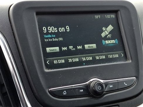 Used 2018 Chevrolet Equinox LT image 12