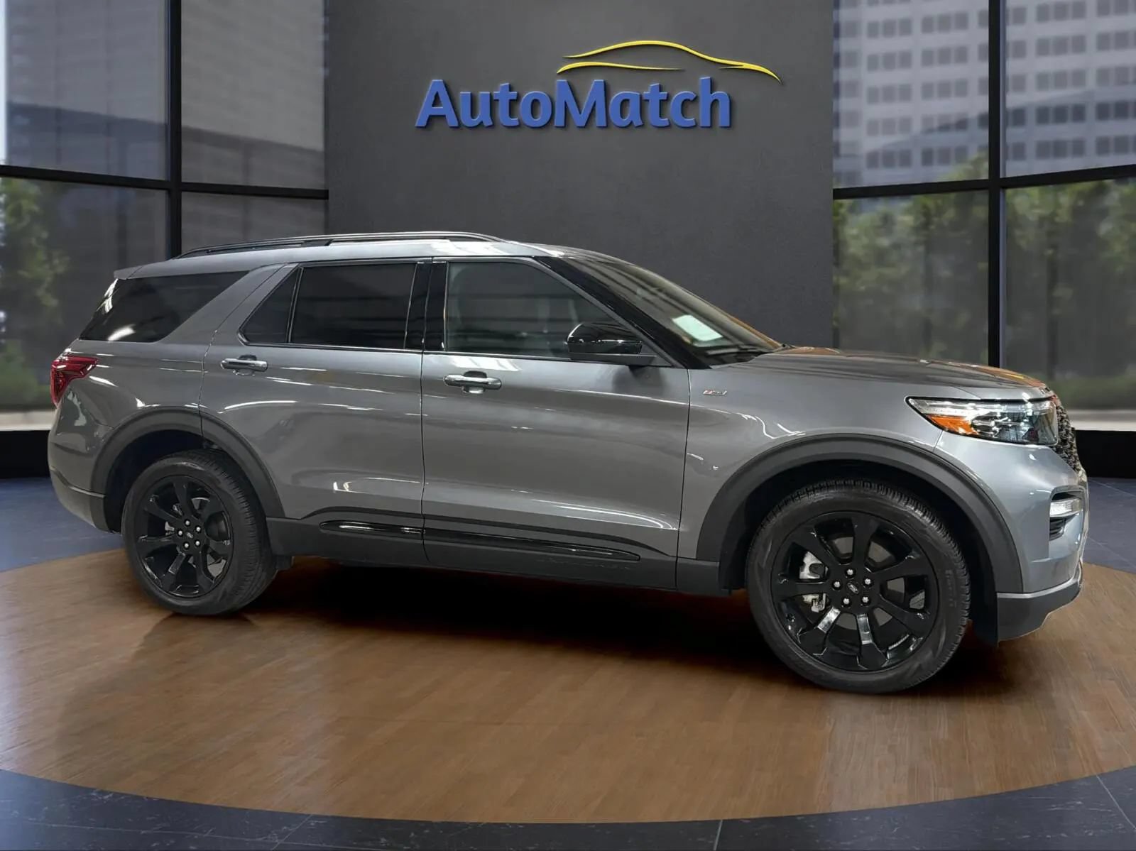 Used 2023 Ford Explorer ST-Line w/ Class IV Trailer Tow Package AWD/4WD image 14