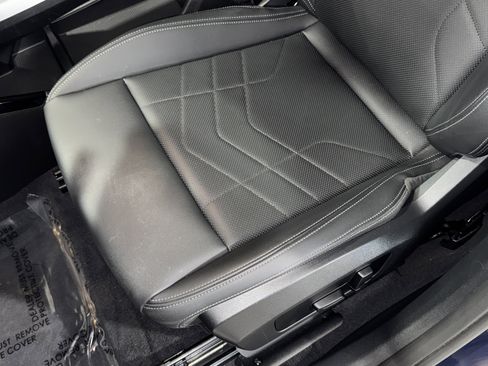 Certified 2025 BMW X1 xDrive28i w/ Convenience Package image 34